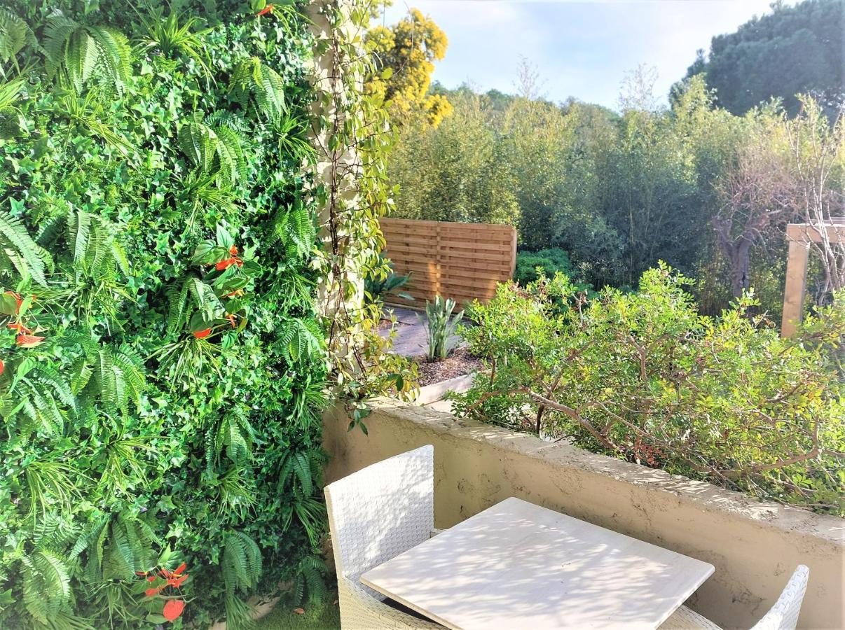 Hotel Les Jardins De Bormes, Sauna & Jacuzzi Luaran gambar