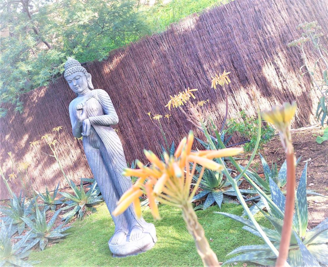 Hotel Les Jardins De Bormes, Sauna & Jacuzzi Luaran gambar