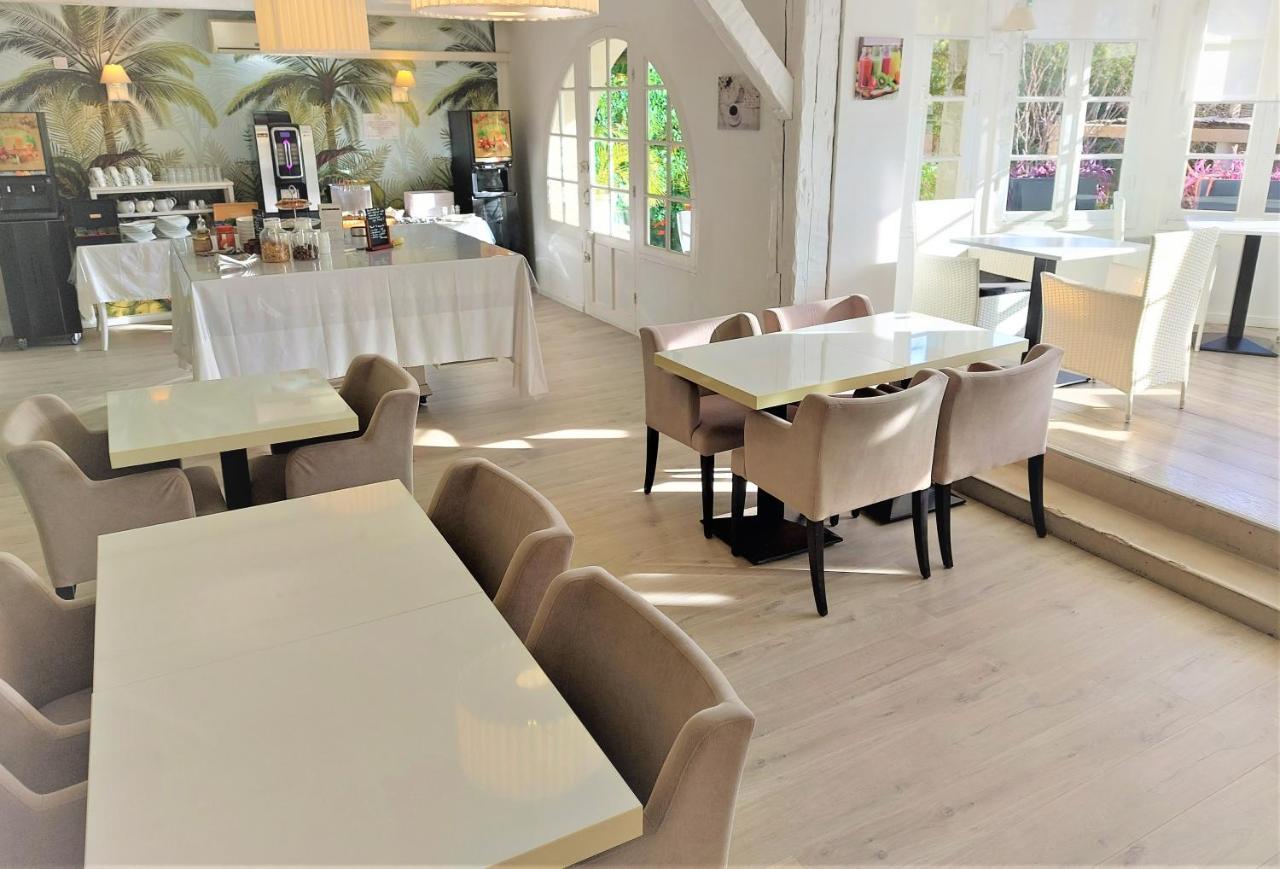 Hotel Les Jardins De Bormes, Sauna & Jacuzzi Luaran gambar