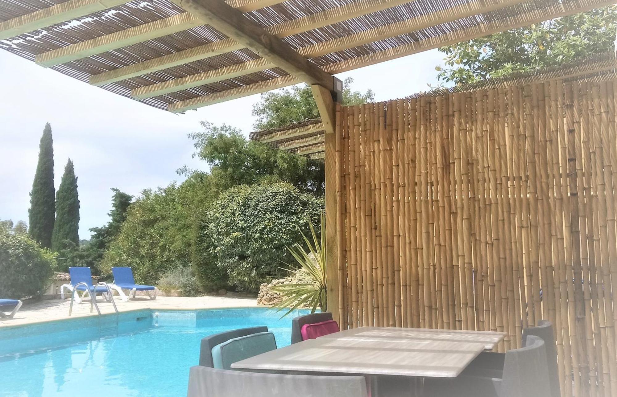 Hotel Les Jardins De Bormes, Sauna & Jacuzzi Bilik gambar